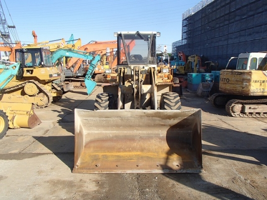 ขายรถตัก TCM 835-2