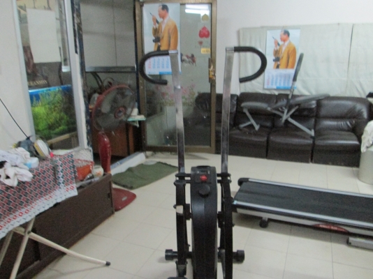 กีฬาๆเป็นยาวิเศษ  ออกกำลังกายตามรูป  สารพัดประโยชน์ครับ