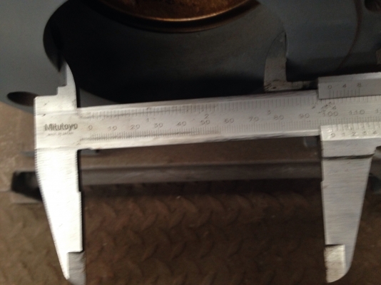 ขายปั้มน้ำหอยโข่ง Ebara ขนาดเข้า 4 นิ้ว ออก 3 นิ้ว พร้อมมอเตอร์ mitsubishi 7.5 HP. 1450 rpm. 380V สภาพสวยมาก ใบทองเหลือง พร้อมใช้งาน มี 2 ชุดครับ ( เหลือ 1 ชุดครับ )