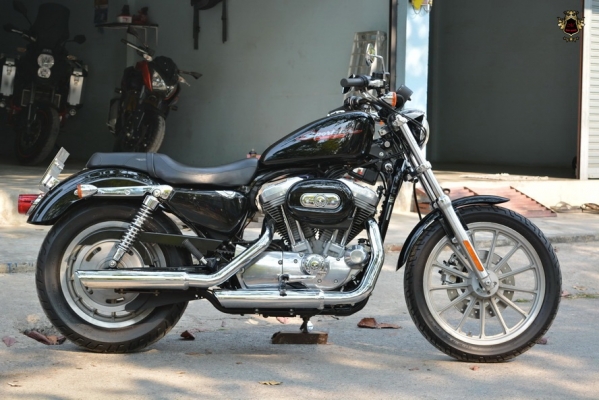 Harley-Davidson Sporster 883cc รุ่นปี06 สภาพสวย สีเดิม ทะเบียน 435,000 -