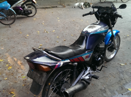 ขาย YAMAHA RXZ. พร้อมเล่มทะเบียน เครื่องแน่นพร้อมใช้งาน