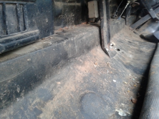 (รถสวยมาแล้วค่ะ) 6 NPR ล้ออีซูสุ 115 แรงม้า ไม่ดั้ม. พร้อมใช้งาน เล่มชุดโอนติดมือ..... (รถสวยมาแล้วค่ะ) 6 NPR ล้ออีซูสุ 115 แรงม้า ไม่ดั้ม. พร้อมใช้งาน เล่มชุดโอนติดมือ.....