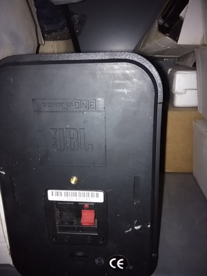 ลำโพง JBL control one ลำโพง JBL control one