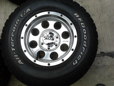 ล้อหยดนํ้า + BF All 265/75/16 ปี10 สวยๆ 1ชุด ล้อหยดนํ้า + BF All 265/75/16 ปี10 สวยๆ 1ชุด