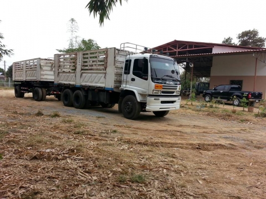 ขายสิบล้อยูโร2 270 สนใจติดต่อได้ที่ 085-3635720หรือ 089-9198420