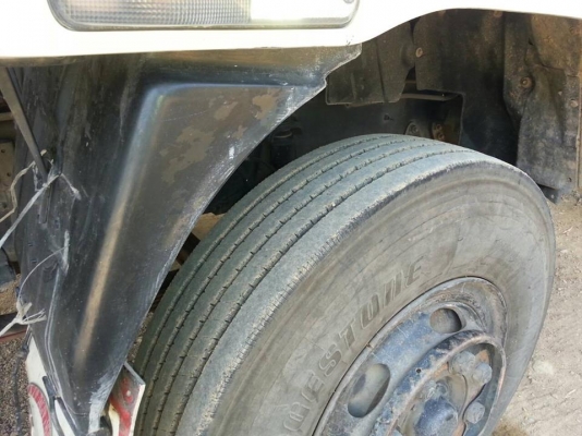 ขายสิบล้อยูโร2 270 สนใจติดต่อได้ที่ 085-3635720หรือ 089-9198420