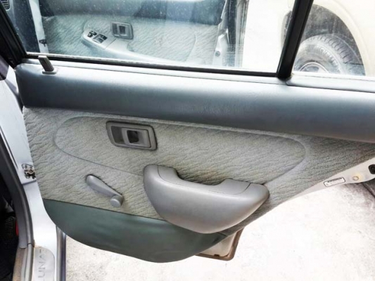 soluna v-version ปี 99 พวงมาลัย airbag เกียร์ธรรมดาขับสนุก ไม่ติดแก๊ส เครื่องดีมาก เกียร์ดีมาก ช่วงล่างแน่นเงียบไม่มีเสียงกวนใจ แอร์หนาวๆ ภายในสะอาดเรียบร้อย กระจกไฟฟ้าคู่หน้า ปรับข้างไฟฟ้า วิ่งทางไกลสบาย ไม่มีปัญหาความร้อน ภาษีไม่ขาด รถพร้อมใช้ครับ