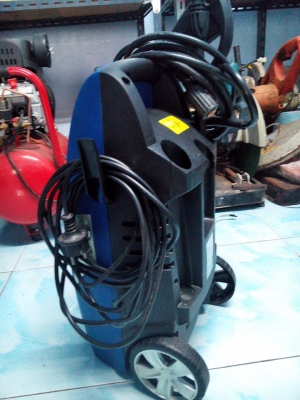 ขายเครื่องฉีดน้ำแรงดันสูง ZINZANO 120BAR มือสองสภาพดีครับ ขายเครื่องฉีดน้ำแรงดันสูง ZINZANO 120BAR มือสองสภาพดีครับ