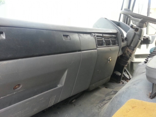 รถฮีโน่ 10 ล้อ FL3H  195 แรงม้า.  ( ขายหัว / คัชซี. )   สนใจติดต่อ  081 - 6079515