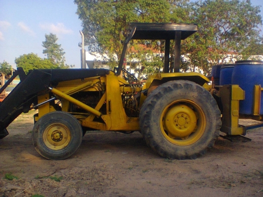 ขายรถไถสภาพพร้อมใช้งานยี่ห้อแมสซี่ ขายรถไถสภาพพร้อมใช้งานยี่ห้อแมสซี่