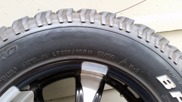 ขายล้อขอบ 18 พร้อมยาง bf 265/65R18
