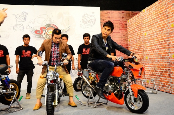 มังกี้แต่งๆๆ กอลิล่า แต่ง ลดราคาทุกรุ่น ต้อนรับปีใหม่ ด่วนๆๆ ลดๆๆ