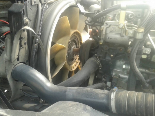 ขายหัวครัชซีไอ้หลง เครื่อง6M60,240แรงม้า turbo inter