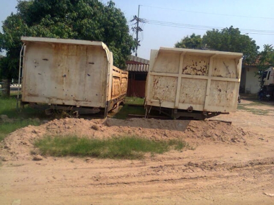 ขายด่วน. กระบะดั้มพร้อมชุด. ถอดลงจากสามเอ็ม. สภาพดี