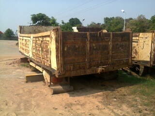 ขายด่วน. กระบะดั้มพร้อมชุด. ถอดลงจากสามเอ็ม. สภาพดี