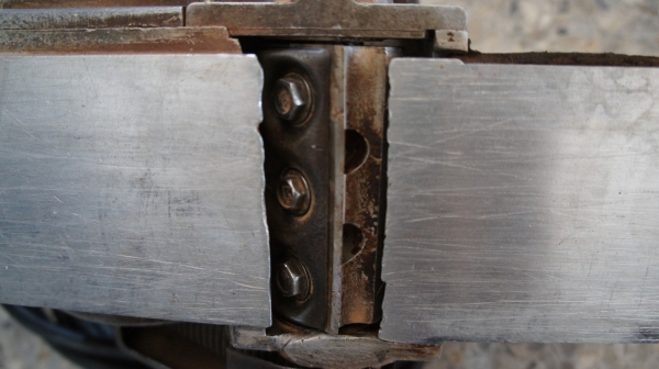 กบไฟฟ้า MAKITA Power Planer 1600