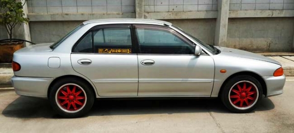 e-car ตัวประกอบนอก cb4 เครื่อง 1600 เกียร์ออโต้ ไม่ติดแก๊ส เครื่องดีไม่เยิ้ม เกียร์ดีไม่กระตุก ช่วงล่างเงียบ ภายในเบาะหนังแดง เบาะหลังพับได้ ลายไม้ ไมล์ขาว กระจกไฟฟ้า 4 บานใช้ได้หมด ปรับข้างไฟฟ้า เซ็นทรัลล็อค ล้อแม็กซ์สีจี๊ดๆ ขอบ 16 เอกสารพร้อมโอน  ราคา 5