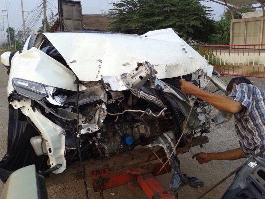 ฮอนด้านิวส์ซิดตี้ ปี13 สีขาว โอนลอยบุคคลหรือตัดท้ายเเละเเยกเป็นอะไหลทุกอย่าง ฮอนด้านิวส์ซิดตี้ ปี13 สีขาว โอนลอยบุคคลหรือตัดท้ายเเละเเยกเป็นอะไหลทุกอย่าง