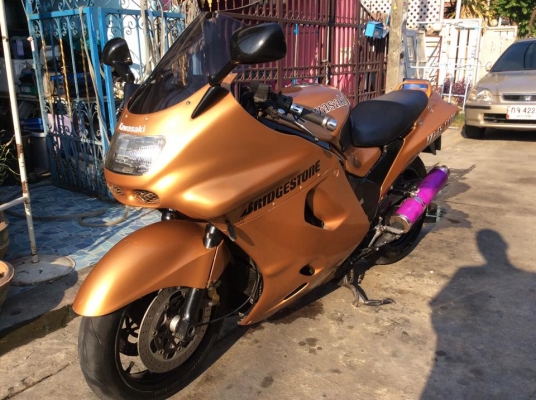 เก็บรายละเอียดเสร็จแล้วครับ ขายครับkawasaki. Zzr 1100.cc. รถจบครับพร้อมใช้ พร้อมออกทริป เครื่องแห้งๆผ้าเบรกใหม่ ยางดีสีสวย คาบูล้างแล้วถังล้างแล้วหัวเทียนเปลี่ยนใหม่น้ำมันเครื่องเปลี่ยนแล้ว ไฟหน้าซีนอน ท่อคู่งามๆความร้อนจบเกขึ้นครบ รอเดินเบานิ่ง บิดติดมือ เก็บรายละเอียดเสร็จแล้วครับ ขายครับkawasaki. Zzr 1100.cc. รถจบครับพร้อมใช้ พร้อมออกทริป เครื่องแห้งๆผ้าเบรกใหม่ ยางดีสีสวย คาบูล้างแล้วถังล้างแล้วหัวเทียนเปลี่ยนใหม่น้ำมันเครื่องเปลี่ยนแล้ว ไฟหน้าซีนอน ท่อคู่งามๆความร้อนจบเกขึ้นครบ รอเดินเบานิ่ง บิดติดมือ