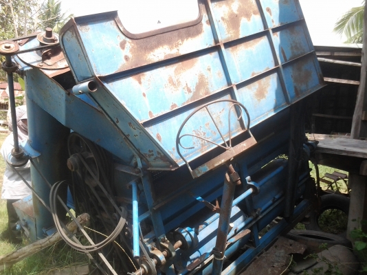 ขายตามสภาพตู้นวดข้าวสิงห์เปลือยจัมโบของเกษตรพัฒนา