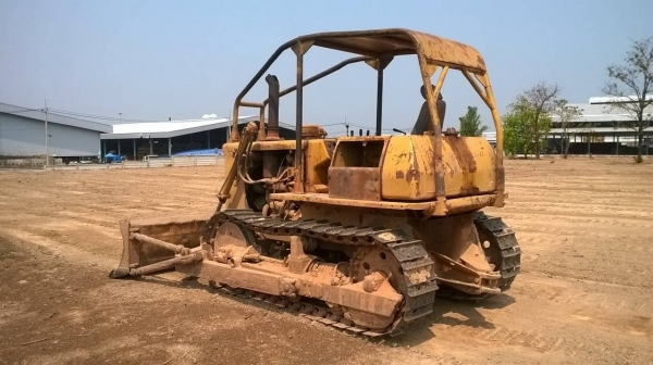 ขายรถแทรคเตอร์ KOMATSU D45-A รถใช้งานอยู่ทุกวัน เครื่องดี ปั้มดี ราคาต่อรองได้ครับ ขายรถแทรคเตอร์ KOMATSU D45-A รถใช้งานอยู่ทุกวัน เครื่องดี ปั้มดี ราคาต่อรองได้ครับ
