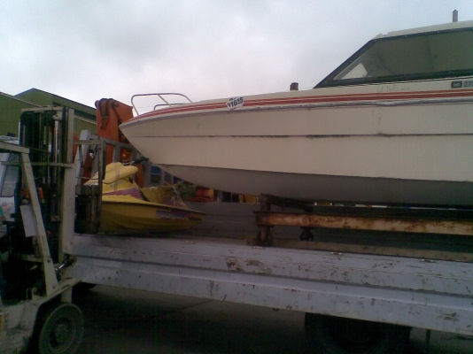 ขายเรือเปล่า(ไม่มีเครื่อง) NISSAN 23 ฟุต