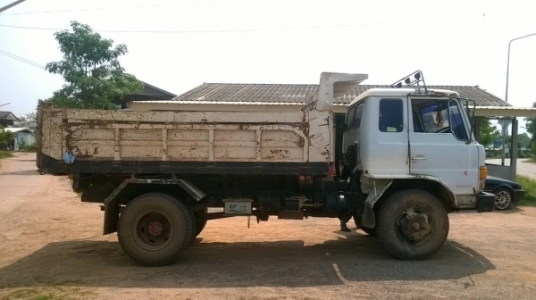 ขาย 6 ล้อดั้ม HINO FF172 คัสซีสวยตลอดเส้น เครื่อง EH700 168 แรงม้า เกียร์ HO เฟืองท้าย FUSO เพาวเวอร์ ทะเบียนเต็มพร้อมโอน ขาย 6 ล้อดั้ม HINO FF172 คัสซีสวยตลอดเส้น เครื่อง EH700 168 แรงม้า เกียร์ HO เฟืองท้าย FUSO เพาวเวอร์ ทะเบียนเต็มพร้อมโอน