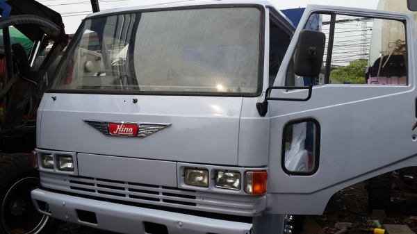 ขาย6ล้อ ฮีโน่ ดั๊ม KM505 เครื่อง WO4D  4สูบ 117แรงม้า กระบะดั๊มปิเนียม ยางเรเดียลแท้ๆใหม่6เส้น สภาพพร้อมใช้ สวยมากๆ