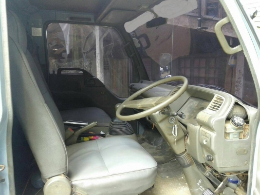 รถฮีโน่ 4 ล้อ 100 แรงม้า. ปี 47 - 48  ( มีขาย 2 คัน. )  ,  ( ขาย หัว / คัชซี. )   สนใจติดต่อ  081 - 6079515