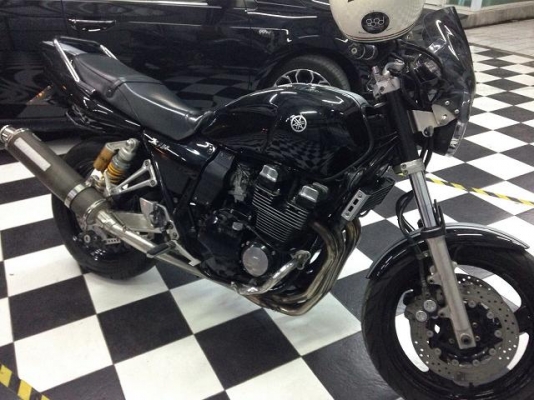 ขาย XJR400 ปี 2006 สีดำ กุญแจชิพ ไมล์ดิจิตอล มีทะเบียน ปีใหม่