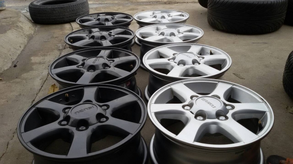 ล้อขอบ 15 ชุดล่ะ 6500