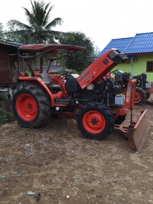 ขายจ้าคูโบต้าL4508DI พร้อมดันหน้า สภาพรถเดิมๆคับ ราคาเบาๆ270000