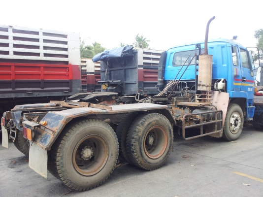 ISUZU 10ล้อหัวลาก2เพลาเกียร์ฟูลเลอร์เดิมๆพร้อมใช้พร้อมโอน