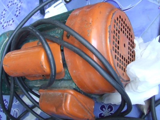 ขายมอเตอร์ปั๊มนํ้าสภาพดีครับ เดิมเสียงไม่ดัง วิ่งนิ่มๆ2นิ้ว2แรง ขายมอเตอร์ปั๊มนํ้าสภาพดีครับ เดิมเสียงไม่ดัง วิ่งนิ่มๆ2นิ้ว2แรง