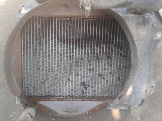 หม้อน้ำ2ใบ มาสด้าแฟมีเลียกับโตโยต้าKE70 ใบละ900