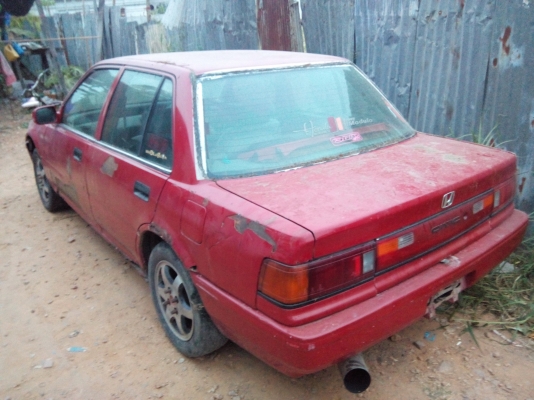 ขายแยกอะไหล่ ซีวิคท้ายแดง ไฟท้าย2ชั้นแกะทุกชิ้น