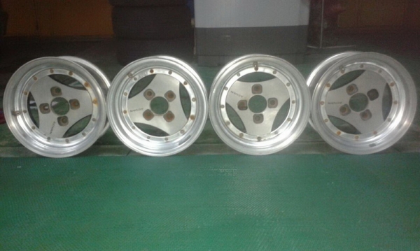 ขายล้อRetroซิ่งญี่ปุ่นขอบ13ของADVAN3ก้านหมุดรอบ4รู114.3