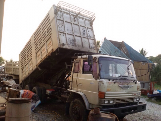 ขายรถบรรทุกสิบล้อดัมพ์ HINO F18 เครื่อง HO7C-185 แรง 1 เพลา กระบะดัมพ์