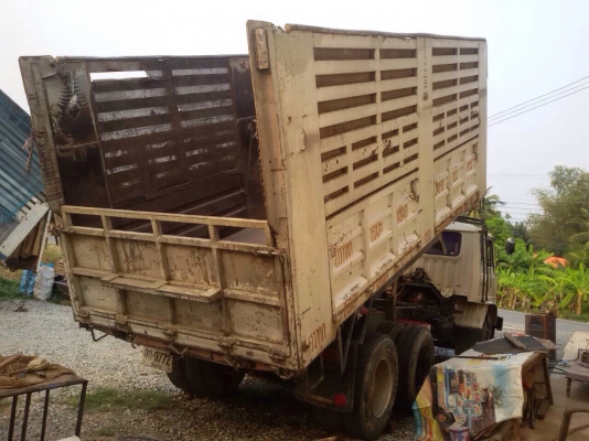 ขายรถบรรทุกสิบล้อดัมพ์ HINO F18 เครื่อง HO7C-185 แรง 1 เพลา กระบะดัมพ์