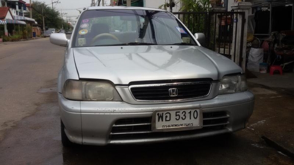 รถบ้านเดิมๆปี 98 สภาพดีมาก สีเดิมๆทุกอย่าง ใช้มือเดียว จอดในร่ม เครื่องช่วงล่างแน่น แอร์เย็น พวงมาลัยเพาเวอร์ ไฟฟ้าทั้งคันกระจกข้างปรับไฟฟ้าไล่ฝ่าหลัง ติดแก๊สปีกว่า ยังไม่ลงเล่ม รถบ้านเดิมๆปี 98 สภาพดีมาก สีเดิมๆทุกอย่าง ใช้มือเดียว จอดในร่ม เครื่องช่วงล่างแน่น แอร์เย็น พวงมาลัยเพาเวอร์ ไฟฟ้าทั้งคันกระจกข้างปรับไฟฟ้าไล่ฝ่าหลัง ติดแก๊สปีกว่า ยังไม่ลงเล่ม