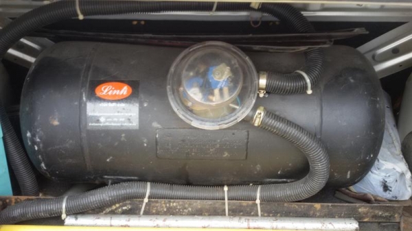 รถบ้านเดิมๆปี 98 สภาพดีมาก สีเดิมๆทุกอย่าง ใช้มือเดียว จอดในร่ม เครื่องช่วงล่างแน่น แอร์เย็น พวงมาลัยเพาเวอร์ ไฟฟ้าทั้งคันกระจกข้างปรับไฟฟ้าไล่ฝ่าหลัง ติดแก๊สปีกว่า ยังไม่ลงเล่ม รถบ้านเดิมๆปี 98 สภาพดีมาก สีเดิมๆทุกอย่าง ใช้มือเดียว จอดในร่ม เครื่องช่วงล่างแน่น แอร์เย็น พวงมาลัยเพาเวอร์ ไฟฟ้าทั้งคันกระจกข้างปรับไฟฟ้าไล่ฝ่าหลัง ติดแก๊สปีกว่า ยังไม่ลงเล่ม