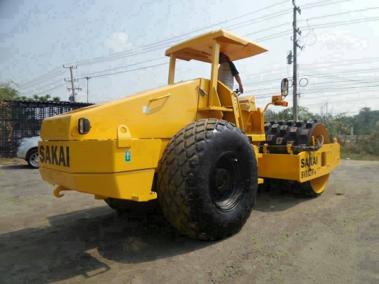 ขายรถบด SAKAI SV512TF-H เอกสารเล่มทะเบียน มี 2 เปลือก ราคา 1500000