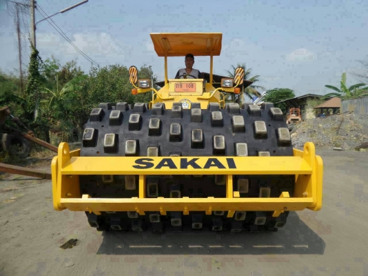 ขายรถบด SAKAI SV512TF-H เอกสารเล่มทะเบียน มี 2 เปลือก ราคา 1500000