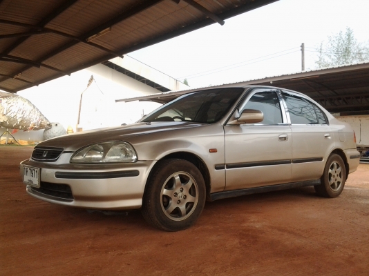 HONDA CIVIC ตาโต 1.6 เกียร์ธรรมดา ไม่เคยกินแกส ภาษีเต็ม ราคานี้เลยจร้าต่อลองได้