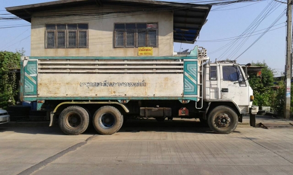 ขายรถบรรทุก ขายรถบรรทุก