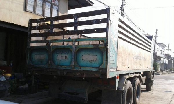 ขายรถบรรทุก ขายรถบรรทุก