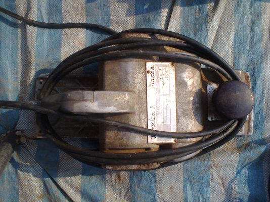 กบ 5  นิ้วมากีตา