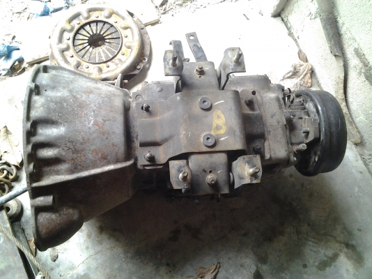 ขายเกียร์ 6ล้อ nkr 88แรง ไว้ทำอะไหล่ หรือซ่อม