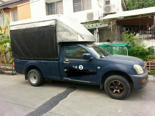 ดีแม็คหัวเดียว หลังคาสูง ปี 2004 เครื่อง 2500 เทอร์โบไม่คอม ดีแม็คหัวเดียว หลังคาสูง ปี 2004 เครื่อง 2500 เทอร์โบไม่คอม