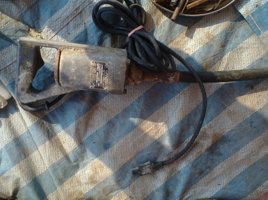 เครื่องจี้ปูนญี่ปุ่น